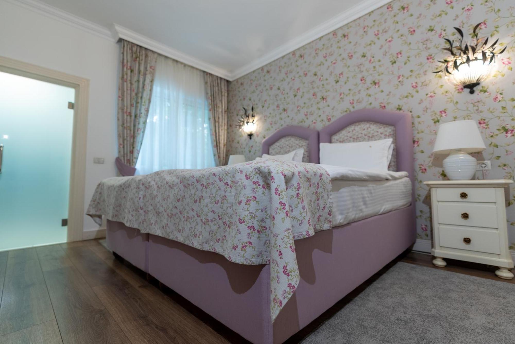 Excelsior Boutique Hotel Синая Екстериор снимка