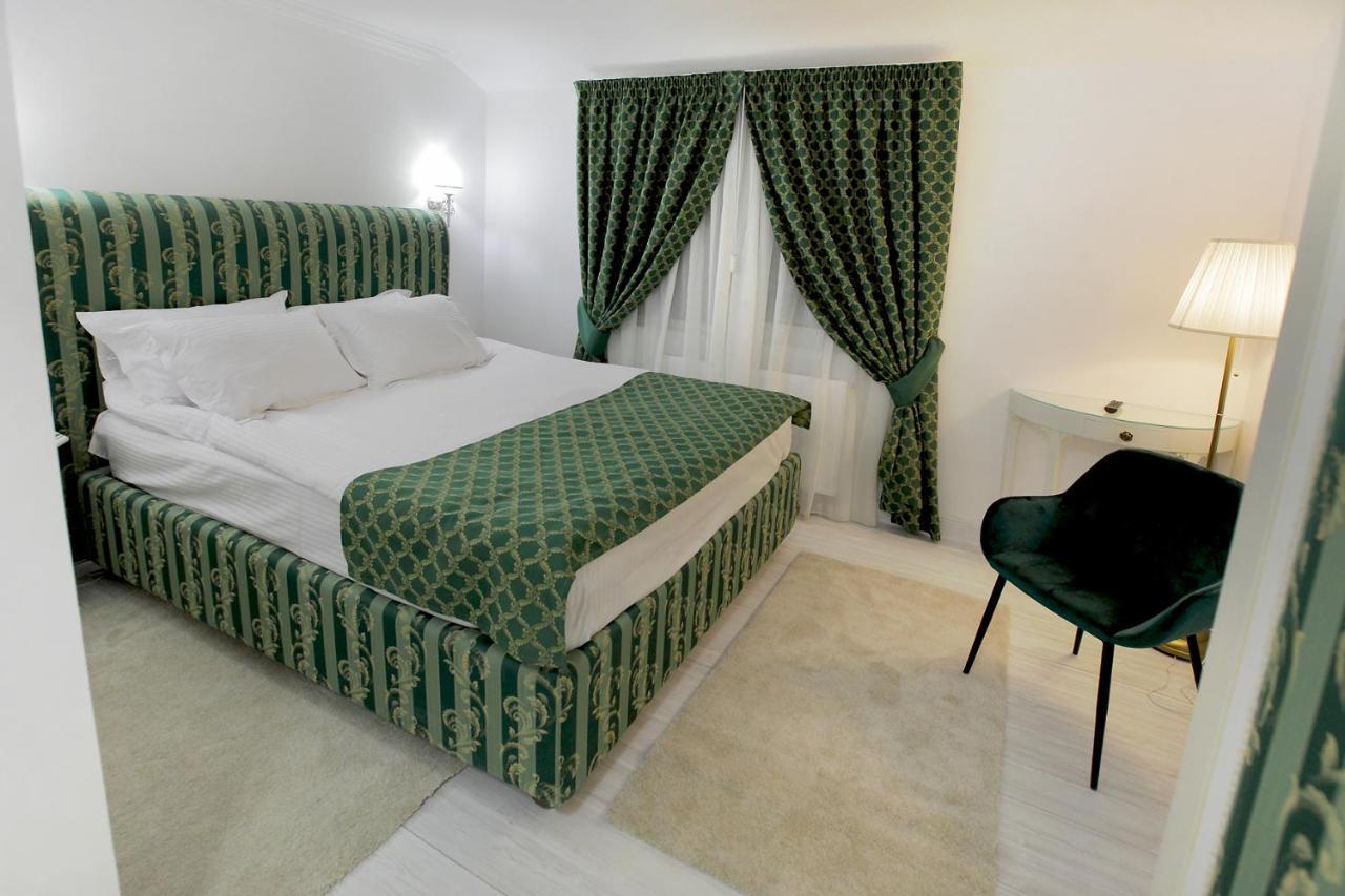 Excelsior Boutique Hotel Синая Екстериор снимка