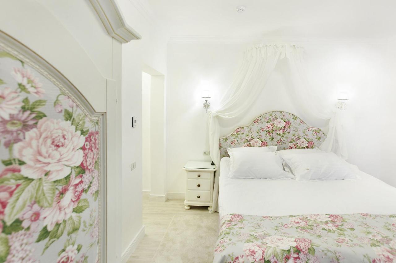 Excelsior Boutique Hotel Синая Екстериор снимка